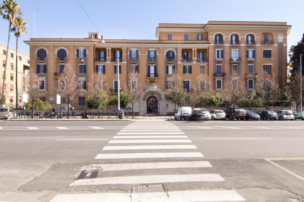 Alex Place — Foto 2